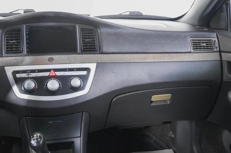 LIFAN Solano 13 из 19