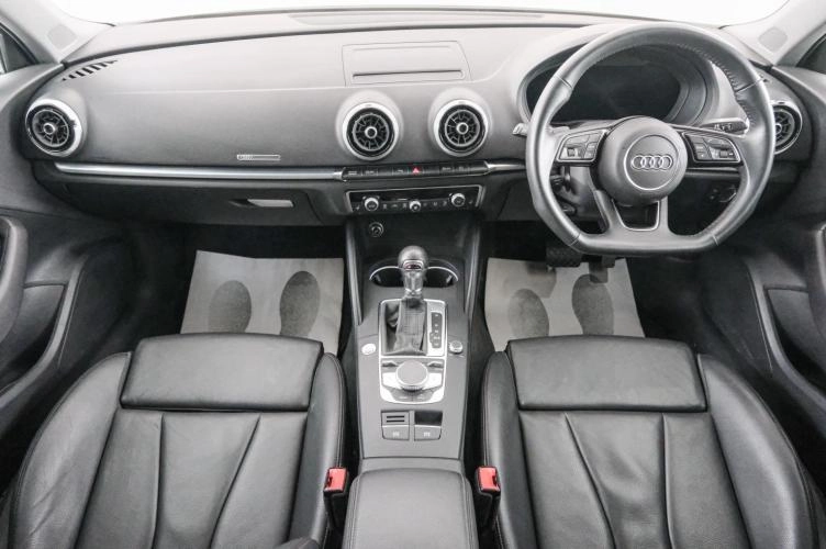 Audi A3 10 из 24