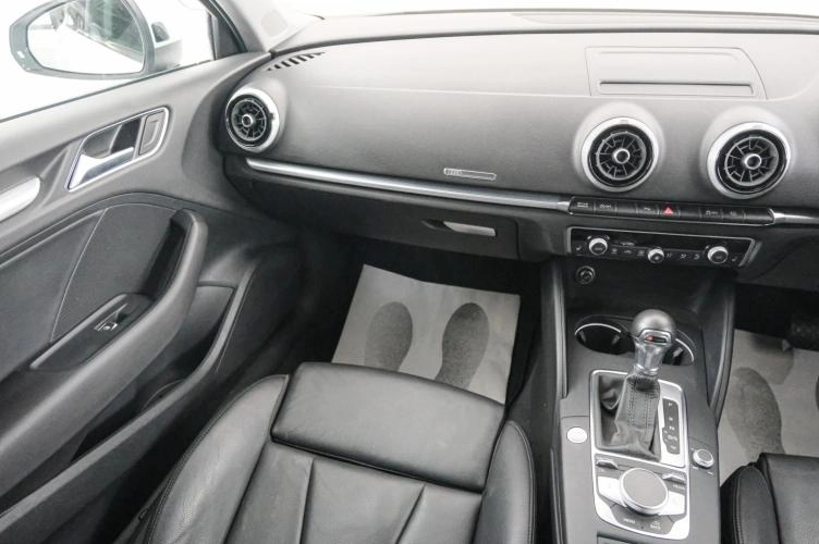 Audi A3 11 из 24