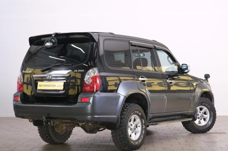 Hyundai Terracan 6 из 6