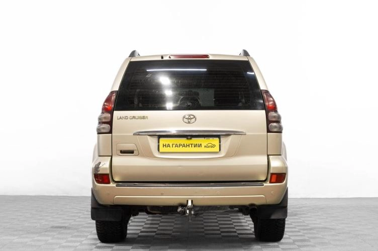 Toyota Land Cruiser Prado 5 из 6