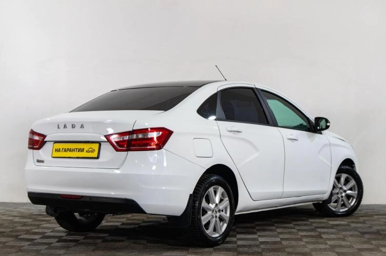 ВАЗ (LADA) Vesta 4 из 6