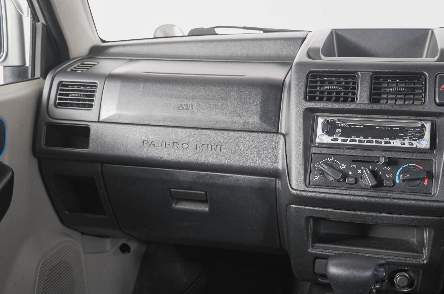 Mitsubishi Pajero Mini 11 из 17
