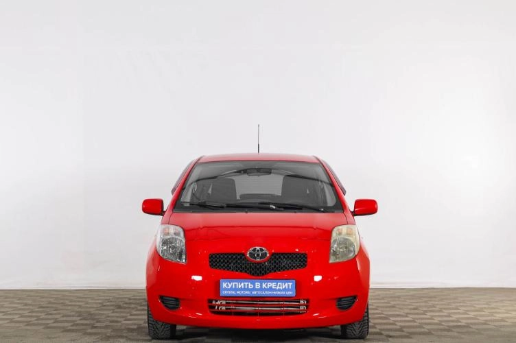 Toyota Yaris 2 из 6