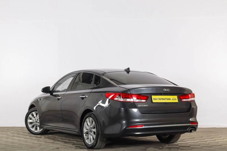 KIA Optima 4 из 6