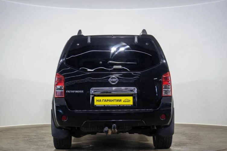 Nissan Pathfinder 5 из 6