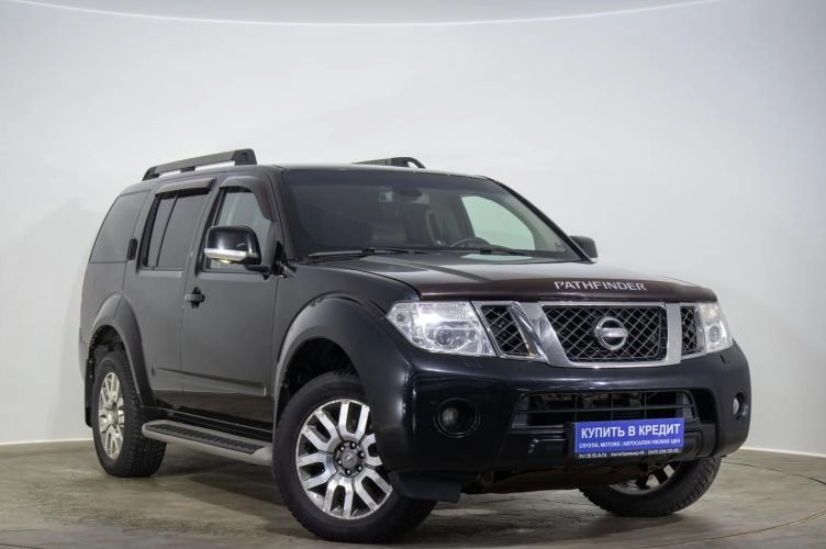 Nissan Pathfinder 1 из 6