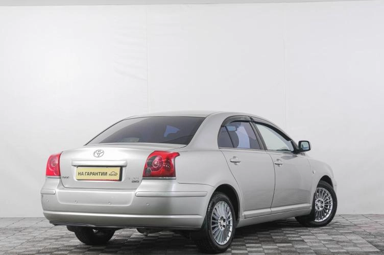 Toyota Avensis 6 из 6
