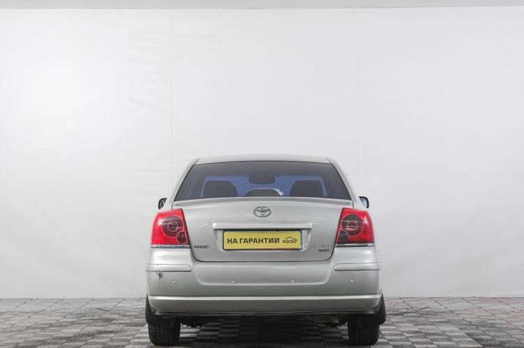 Toyota Avensis 5 из 6