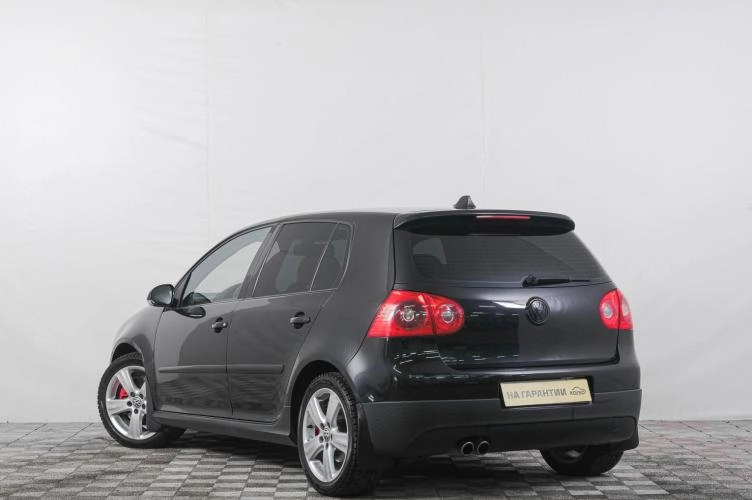 Volkswagen Golf 4 из 6