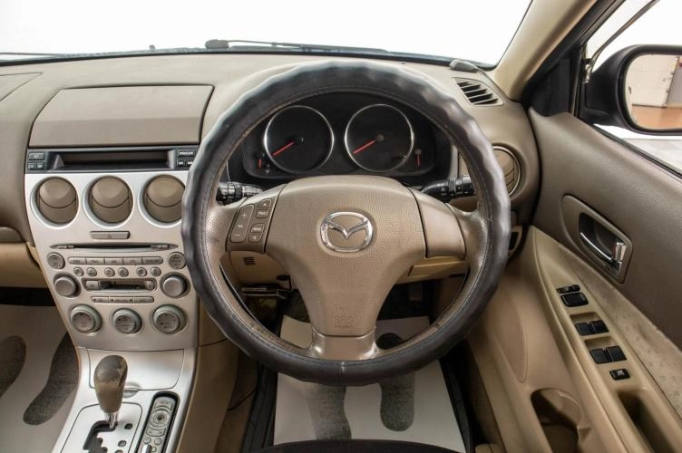Mazda Atenza 13 из 23
