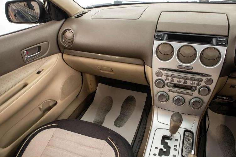 Mazda Atenza 19 из 23