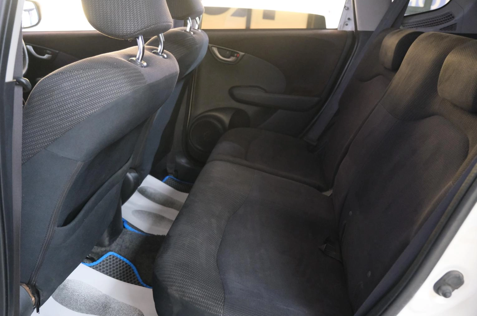 Honda Fit 18 из 19