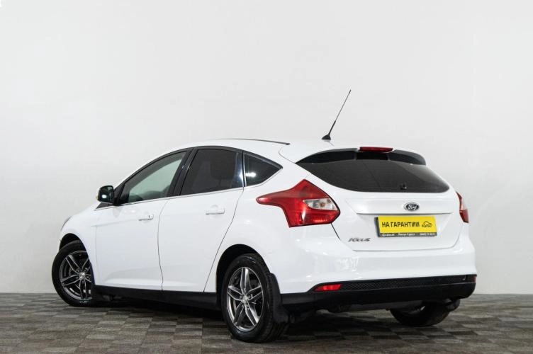 Ford Focus 4 из 6