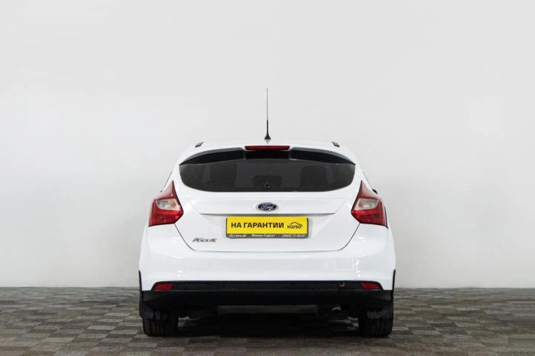Ford Focus 5 из 6