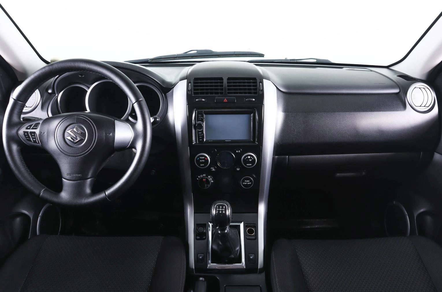 Suzuki Grand Vitara 13 из 23