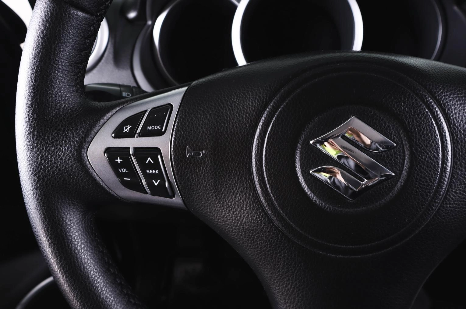 Suzuki Grand Vitara 18 из 23