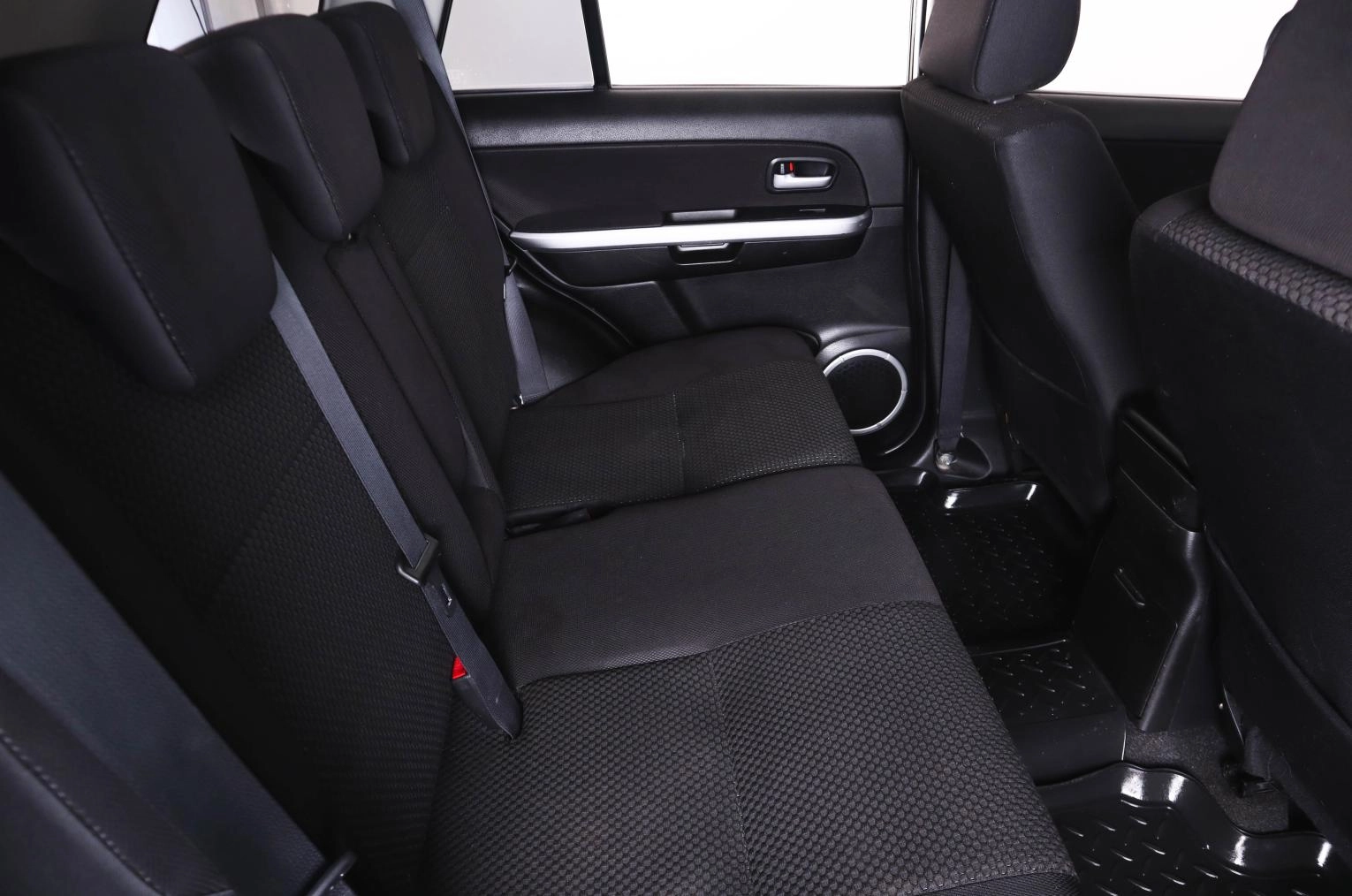 Suzuki Grand Vitara 10 из 23