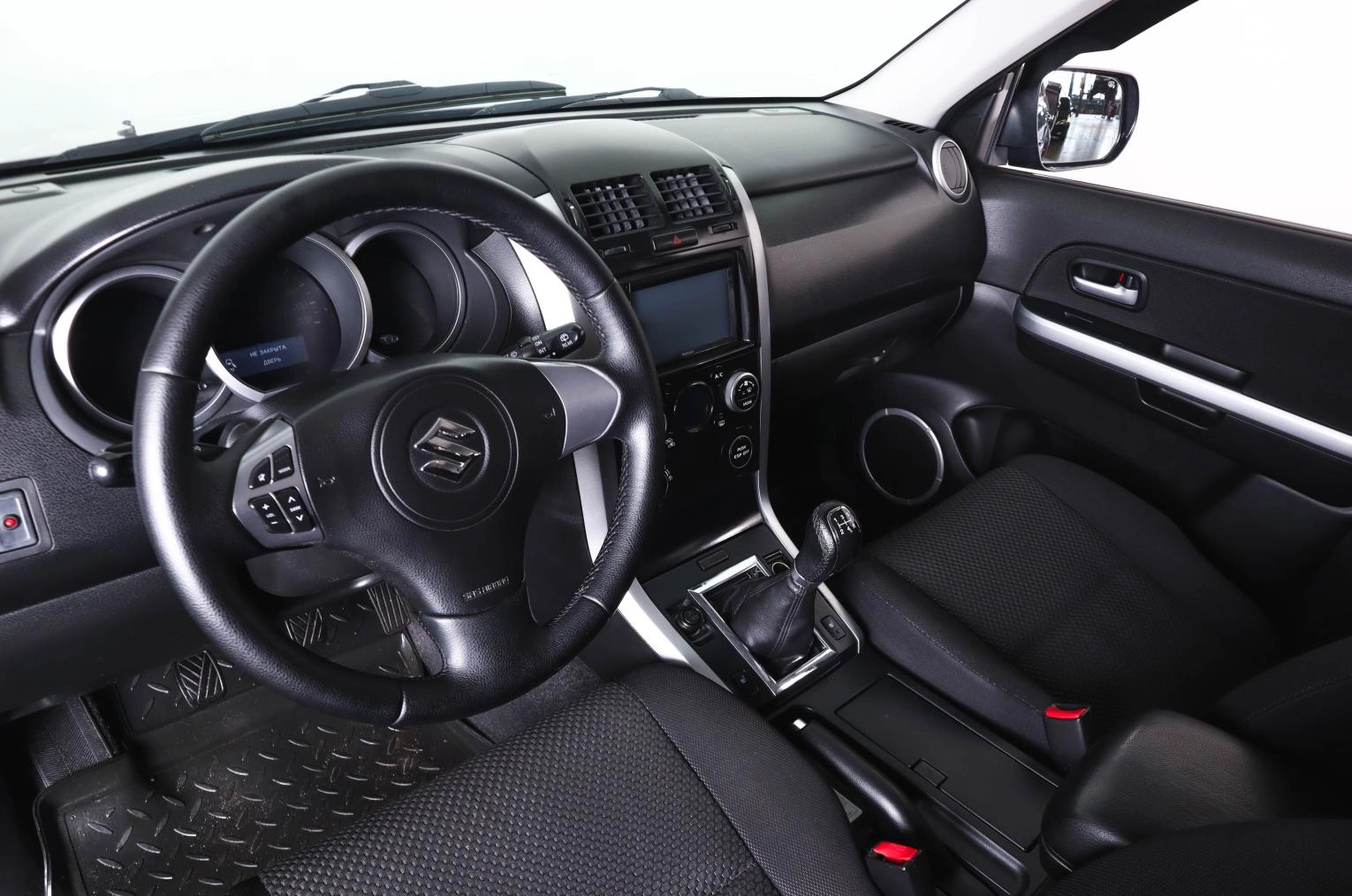 Suzuki Grand Vitara 8 из 23
