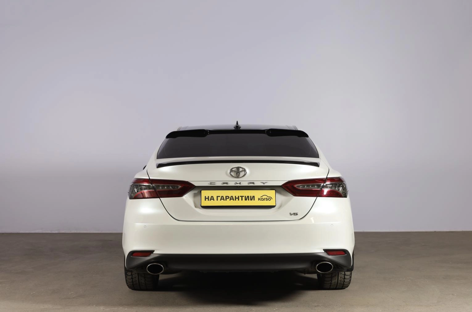 Toyota Camry 5 из 18