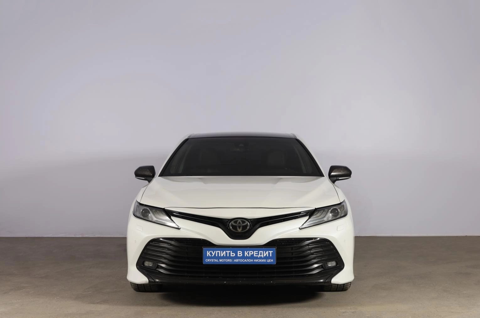 Toyota Camry 2 из 18