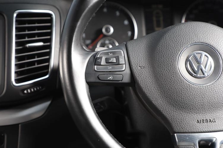 Volkswagen Sharan 12 из 17