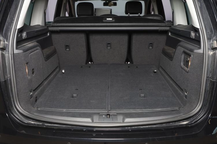 Volkswagen Sharan 17 из 17