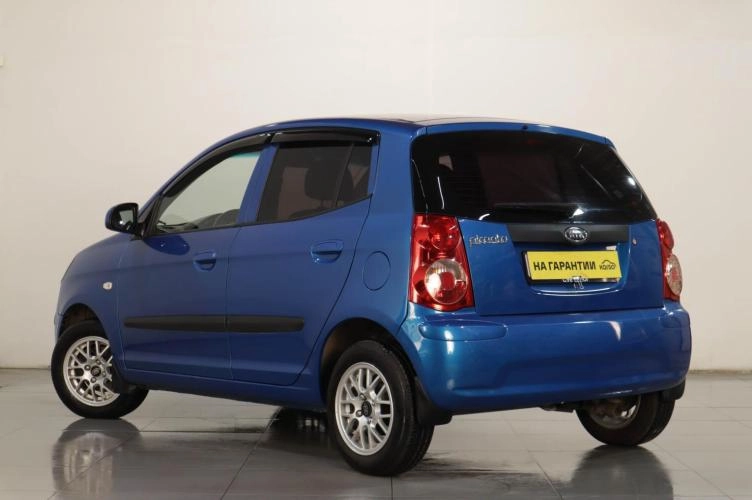 KIA Picanto 4 из 6