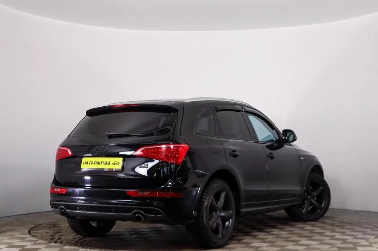 Audi Q5 4 из 6