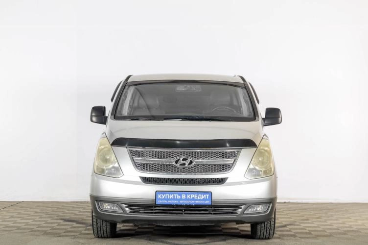 Hyundai Grand Starex 2 из 6