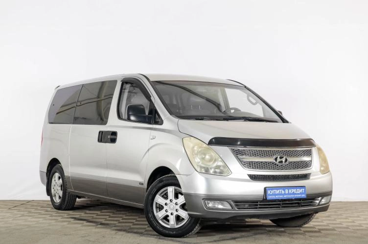 Hyundai Grand Starex 1 из 6