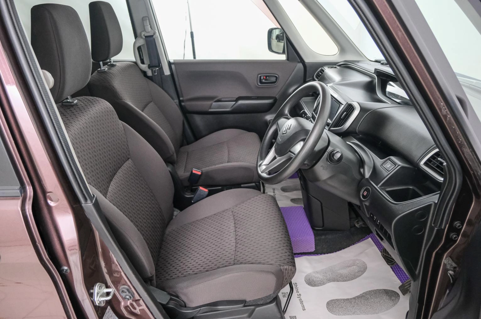 Suzuki Solio 7 из 22