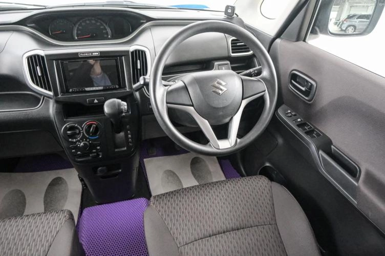 Suzuki Solio 9 из 22