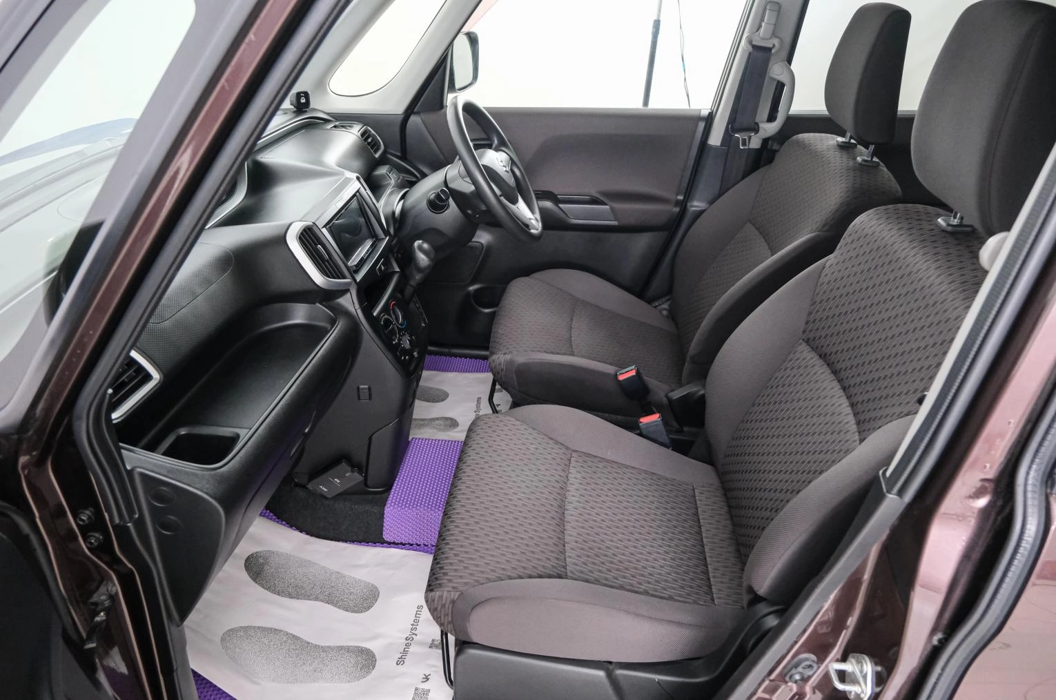 Suzuki Solio 13 из 22