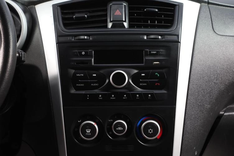 Datsun mi-DO 10 из 15