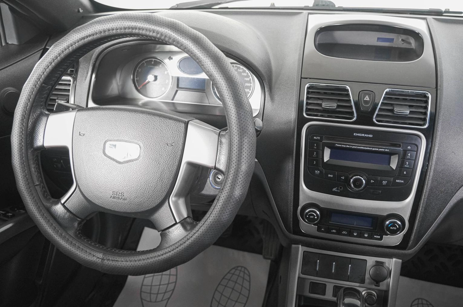 Geely Emgrand EC7 12 из 20