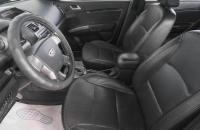 Geely Emgrand EC7 8 из 20