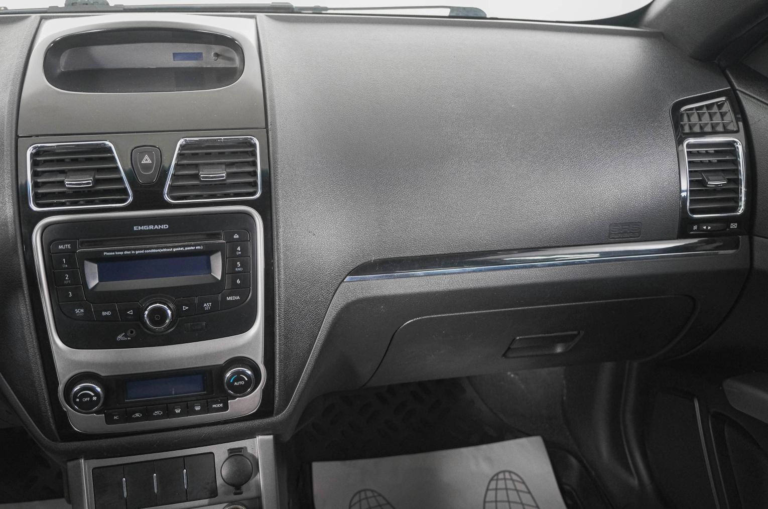 Geely Emgrand EC7 14 из 20