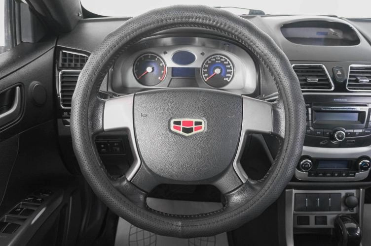 Geely Emgrand EC7 15 из 20