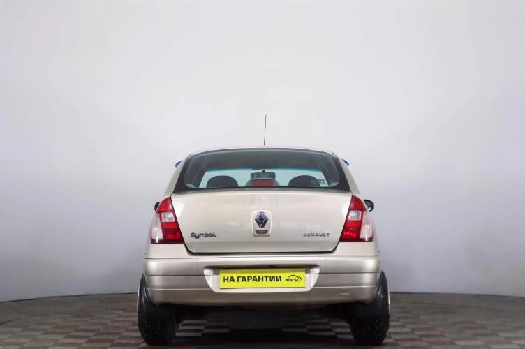 Renault Symbol 5 из 6