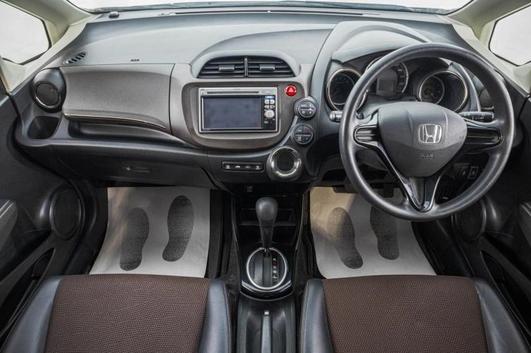 Honda Fit Shuttle 9 из 23