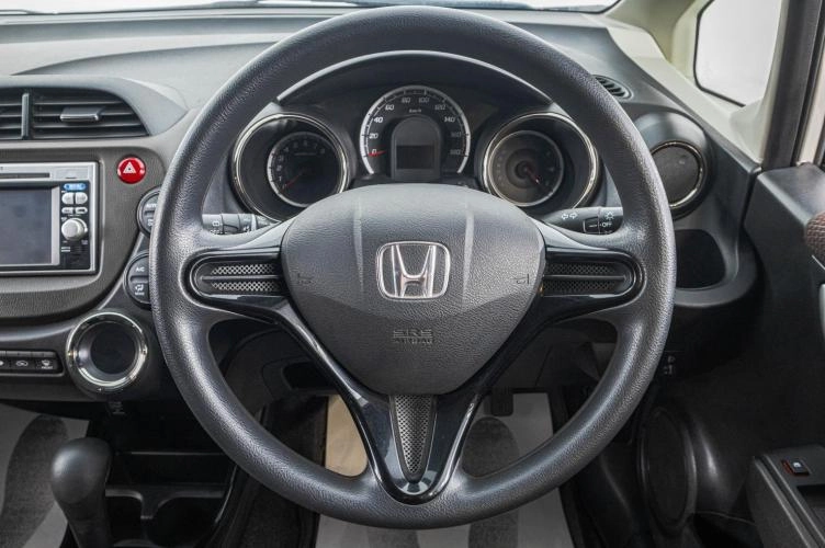 Honda Fit Shuttle 14 из 23