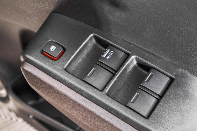 Honda Fit Shuttle 11 из 23