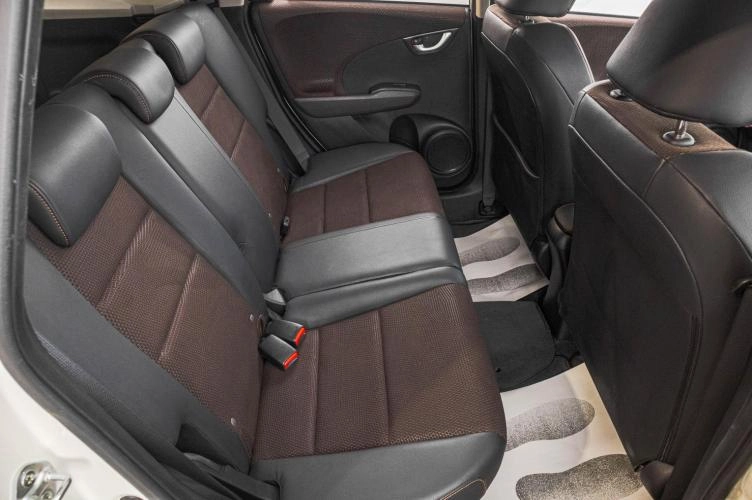 Honda Fit Shuttle 22 из 23