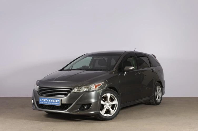 Honda Stream 3 из 6