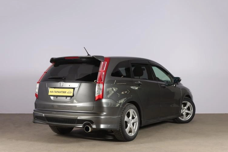 Honda Stream 6 из 6