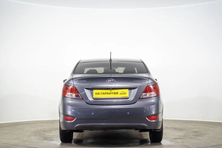 Hyundai Solaris 5 из 6