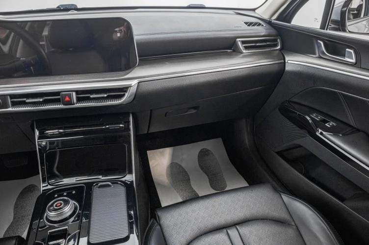 KIA K5 22 из 27