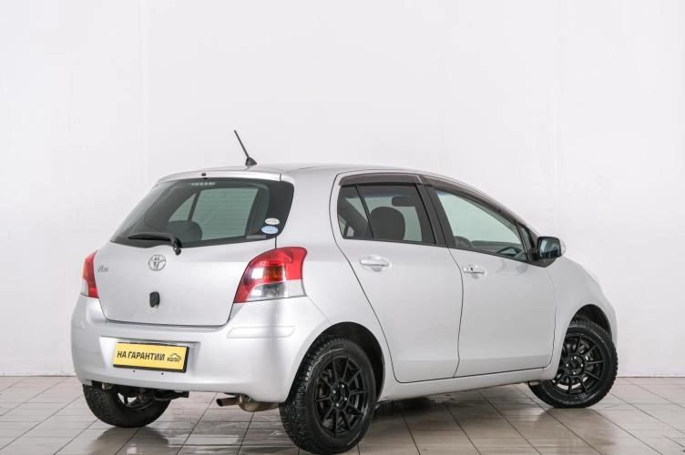 Toyota Vitz 6 из 6