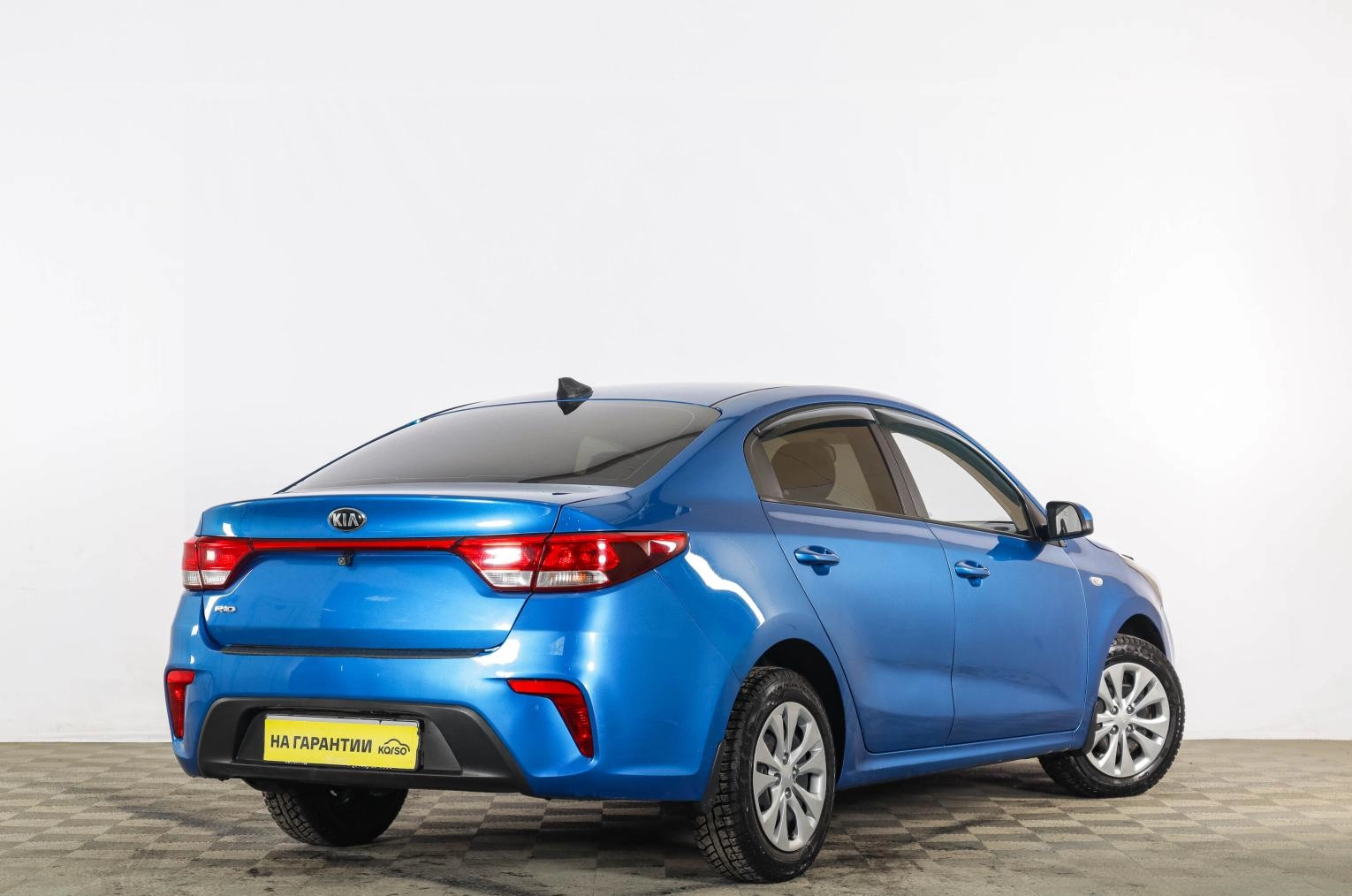 KIA Rio 6 из 18
